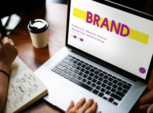 Piramide di Aaker: misura la tua brand awareness - Evoluti.net