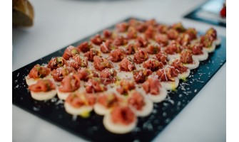 Finger food a tema mare: idee e consigli per una serata speciale