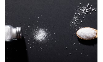 Torte più buone con un granello di sale nei dolci, ecco perché funziona